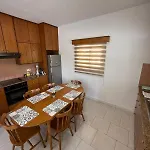 Makenzy Mermaid 2 Bedroom شقة
