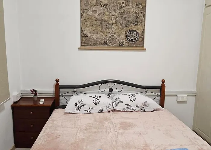 Makenzy Mermaid 2 Bedroom Apartament Larnaca