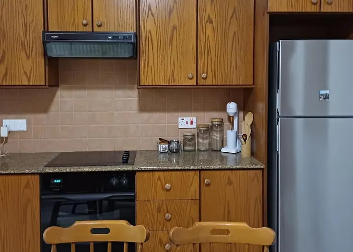 Makenzy Mermaid 2 Bedroom * Larnaka