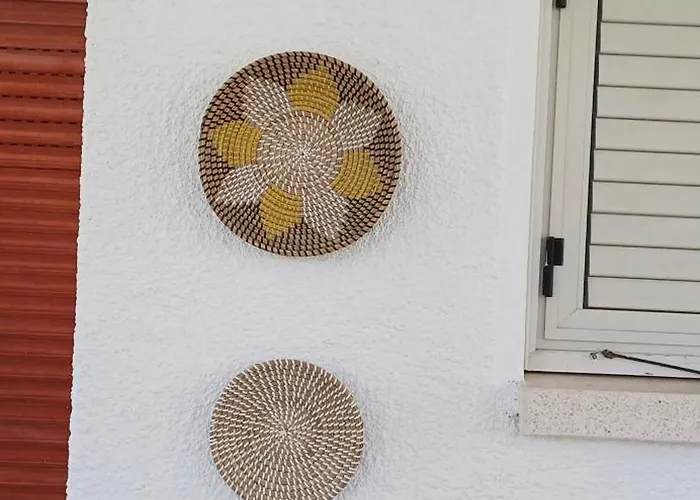 Makenzy Mermaid 2 Bedroom Apartment Larnaca