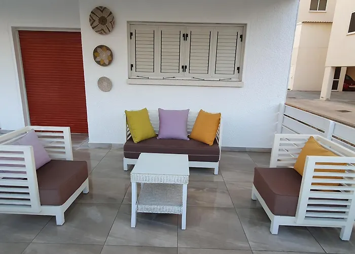 Makenzy Mermaid 2 Bedroom Апартаменты